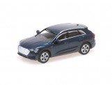 Minichamps 870018222 Audi e-tron dunkelblau (2020) 