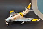 HobbyBoss 81808 F-86 Sabre 