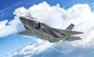 Italeri 1409 F-35 A Lightning II 