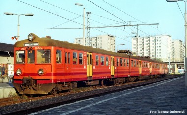 Piko 51462 PKP Elektro-Triebzug BR EN57 Ep.5 