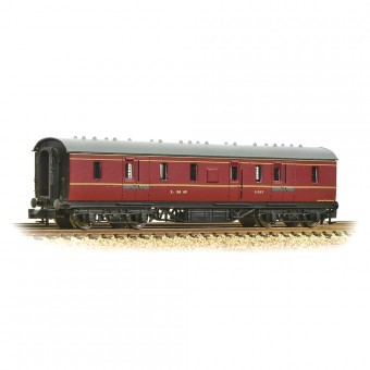 Graham Farish 374-885A LMS Stanier 50ft Full Brake LMS Crimson 