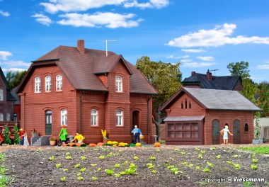 Kibri 38190 Siedlungshaus Bottrop mit Nebengebäude 