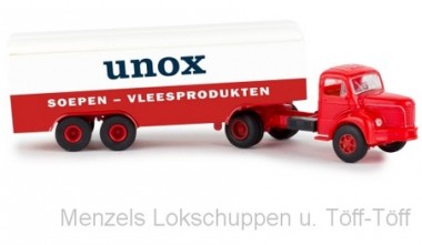 Brekina 85431 Berliet TLR8 Koffer-SZ Unox 