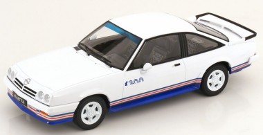 Norev 183300 Opel Manta i200 Rothmanns (1985) 